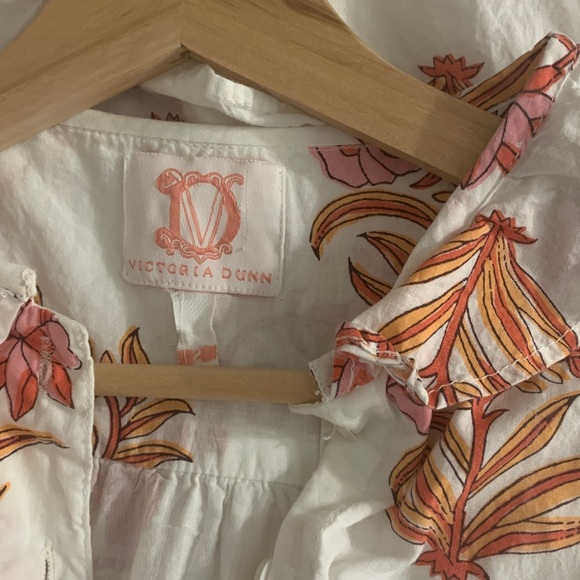 Victoria Dunn White and Red Floral Dress - Picture 2 of 5